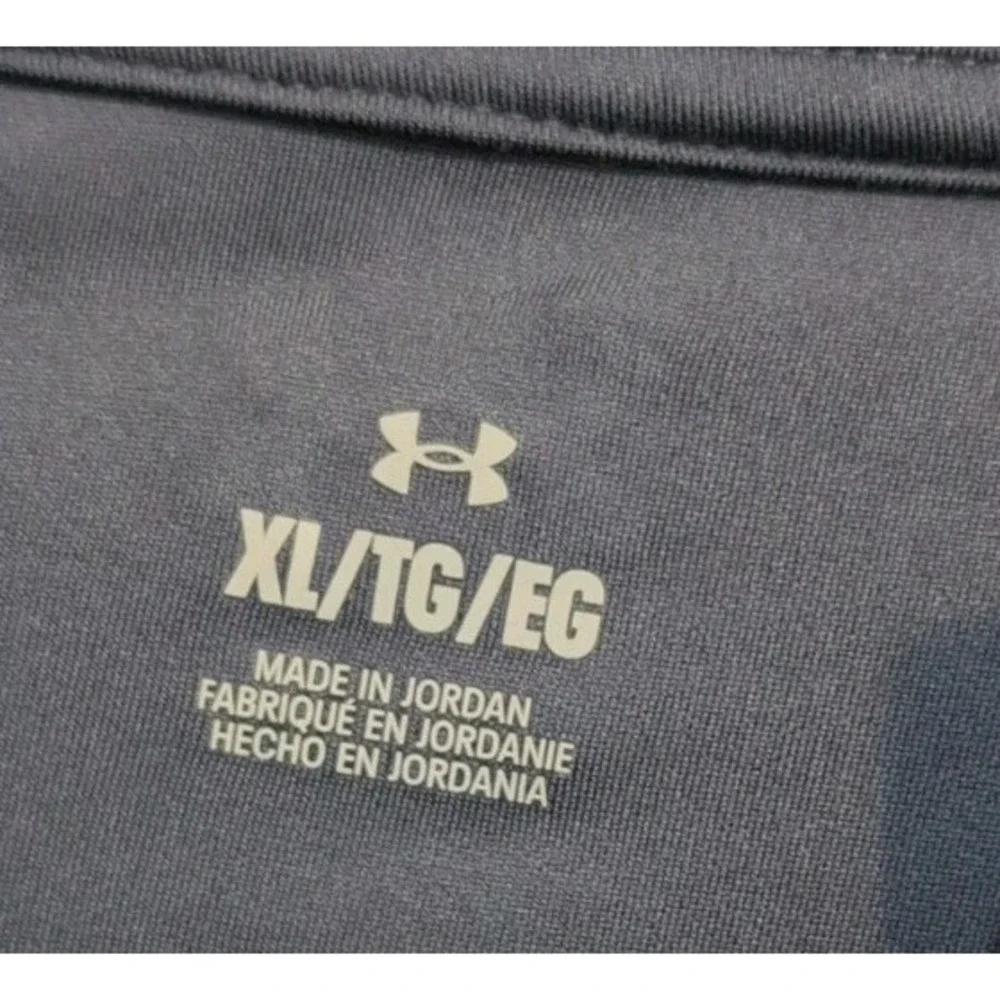 UNDER ARMOUR men‎ Zip  shirt 2025  College World Series Omaha  Gray XL